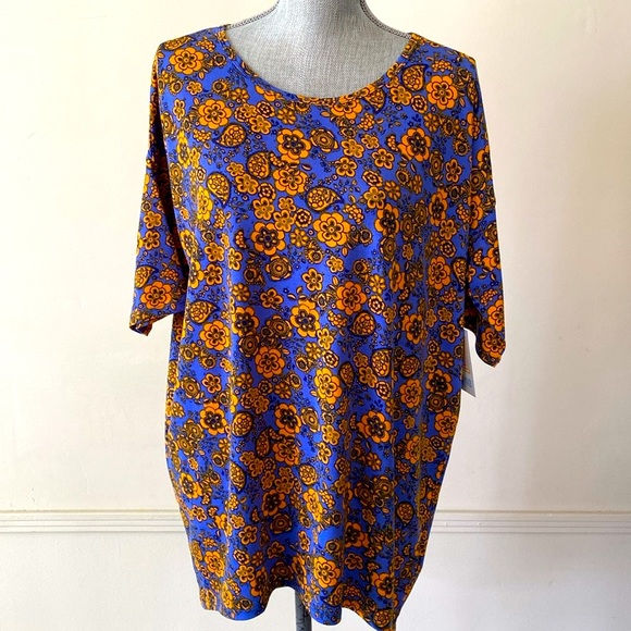 LuLaRoe “IRMA” HIGH-LOW TUNIC OVERSIZED TOP SIZE EXTRA SMALL 🌟NWT🌟 - Picture 2 of 11